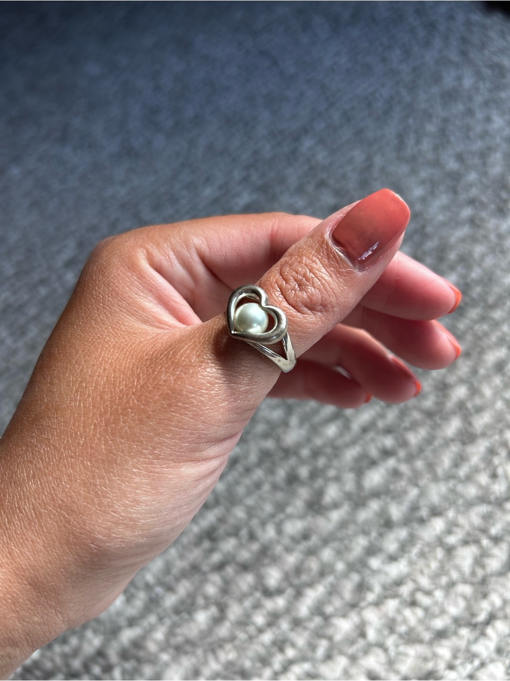 Silver toned Heart Ring with Pearl Accent - White Pearl